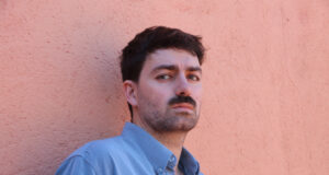 Eudald Espluga publica l’assaig ‘Imaginar la fi’, que converteix l’apocalipsi en un terreny des d’on abordar la realitat