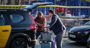 La llei del taxi continua la seva tramitació al Parlament, que rebutja l’esmena de Vox