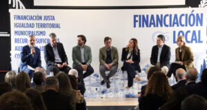 El PP avisa Illa que Sánchez és un “actiu tòxic” i “no li anirà bé si s’ajunta a ell”: “Tot el que toca és una ruïna”