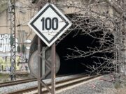 Els trens de mercaderies tornen a circular pel túnel de Rubí
