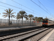 Trànsit ferroviari paralitzat: una víctima mortal sacseja l’R1 al Maresme