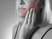 Una bactèria de la periodontitis podria estar vinculada a l’Alzheimer i obrir noves vies de prevenció