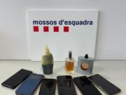 Detingudes tres dones per furtar sis telèfons mòbils al mercat setmanal de Granollers