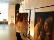 Casa ISDIN i l’AEDV apropen la dermatologia al públic a través de l’art