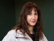 Mariam Barghouti: “Molts corresponsals internacionals han fet carrera sobre l’esquena dels palestins”